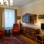 Neu - 4 Zimmer, 4 Betten, 5 Min Zum Hbf, Terrasse, 160qm Lejlighed *