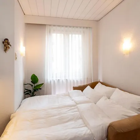 Appartement Neu - 4 Zimmer, 4 Betten, 5 Min Zum Hbf, Terrasse, 160qm Augsbourg