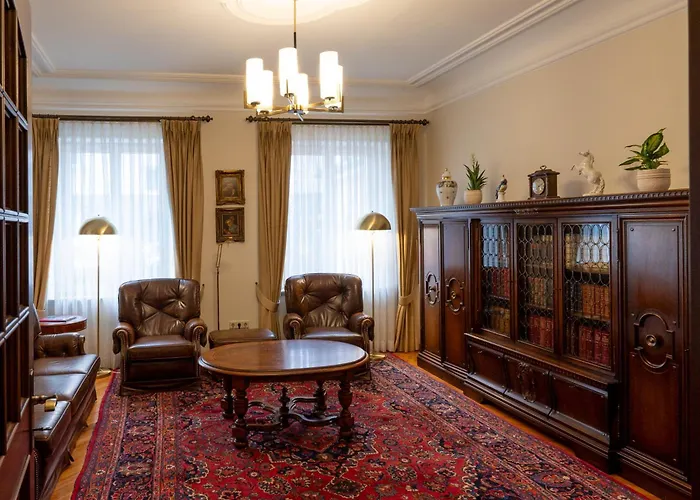 Διαμέρισμα Neu - 4 Zimmer, 4 Betten, 5 Min Zum Hbf, Terrasse, 160qm Aψβούργη