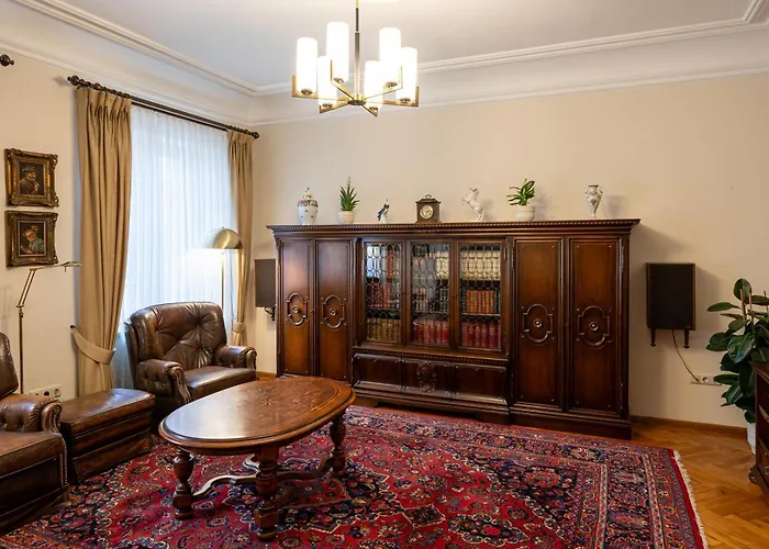 Διαμέρισμα Neu - 4 Zimmer, 4 Betten, 5 Min Zum Hbf, Terrasse, 160qm