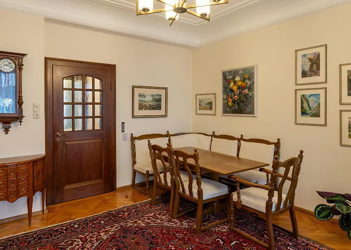 Διαμέρισμα Neu - 4 Zimmer, 4 Betten, 5 Min Zum Hbf, Terrasse, 160qm Aψβούργη