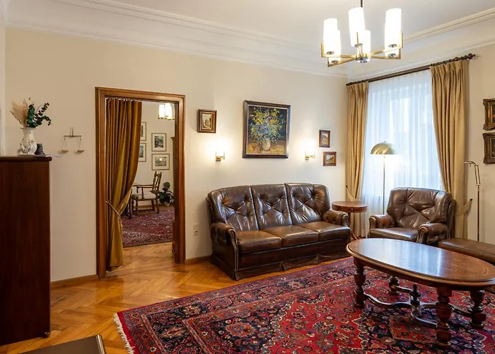 Διαμέρισμα Neu - 4 Zimmer, 4 Betten, 5 Min Zum Hbf, Terrasse, 160qm *